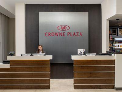 Hotel Crowne Plaza Airport By Ihg