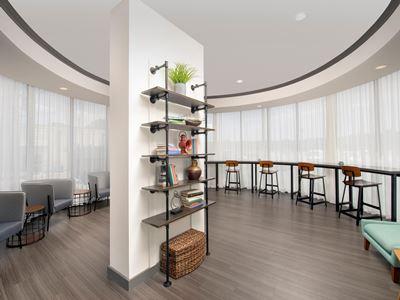 Crowne Plaza Airport By Ihg San Antonio