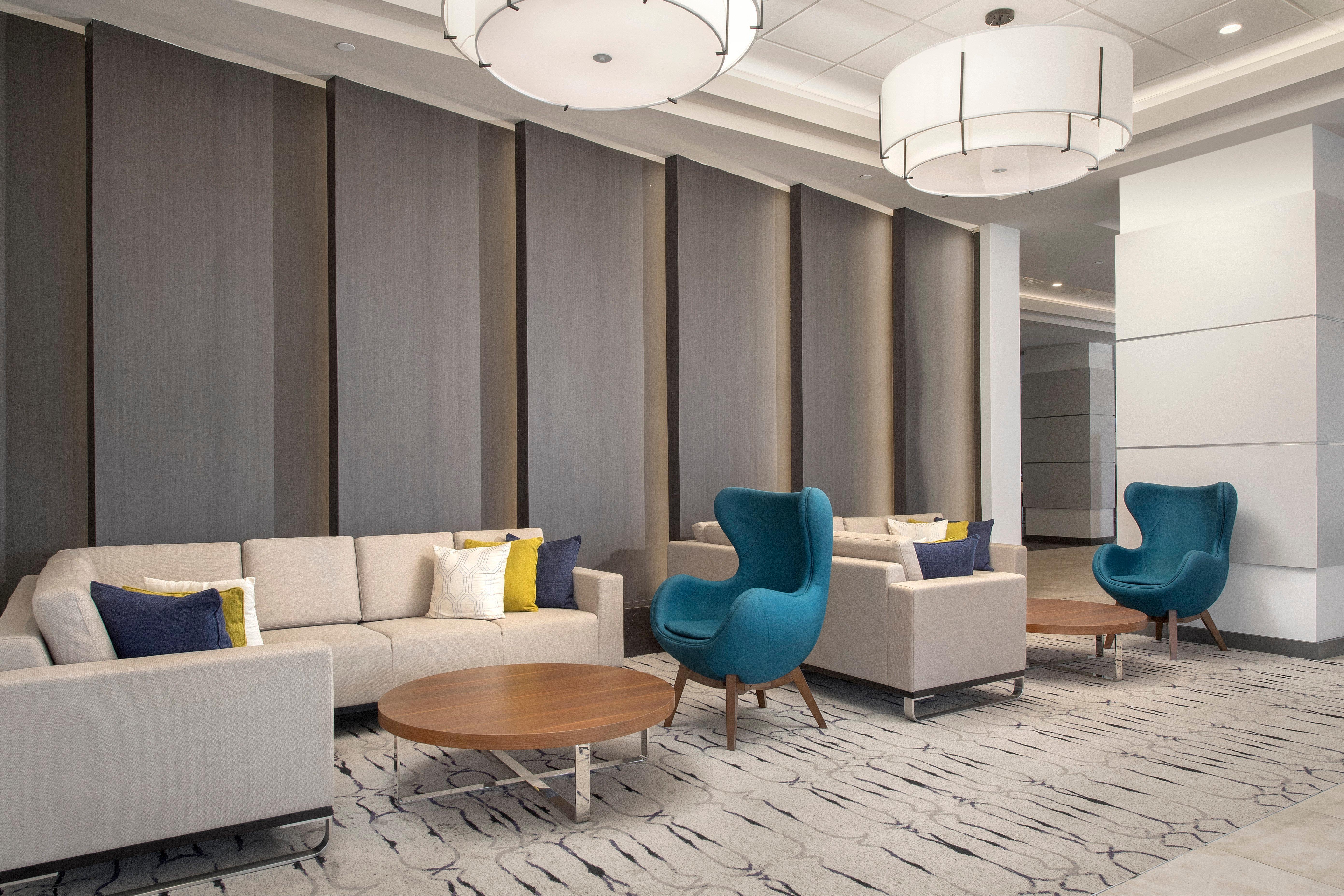 Hotel Crowne Plaza Airport By Ihg 4*